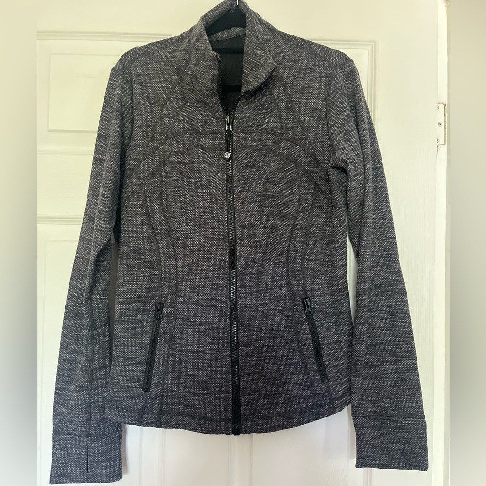 Grey lululemon Defy jacket size 10